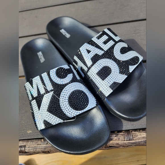 New Michael Kors Rhinestone Slides - Picture 5 of 5